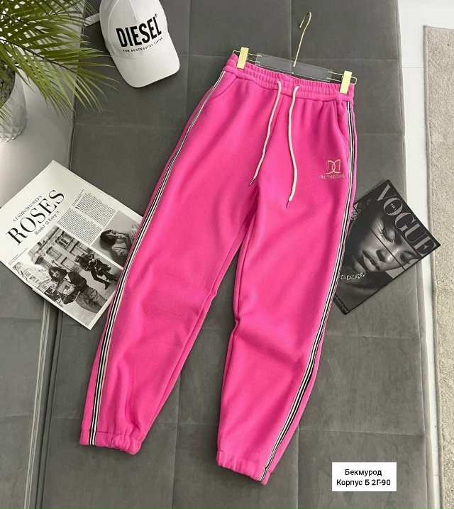 Спортивные брюки 23130021