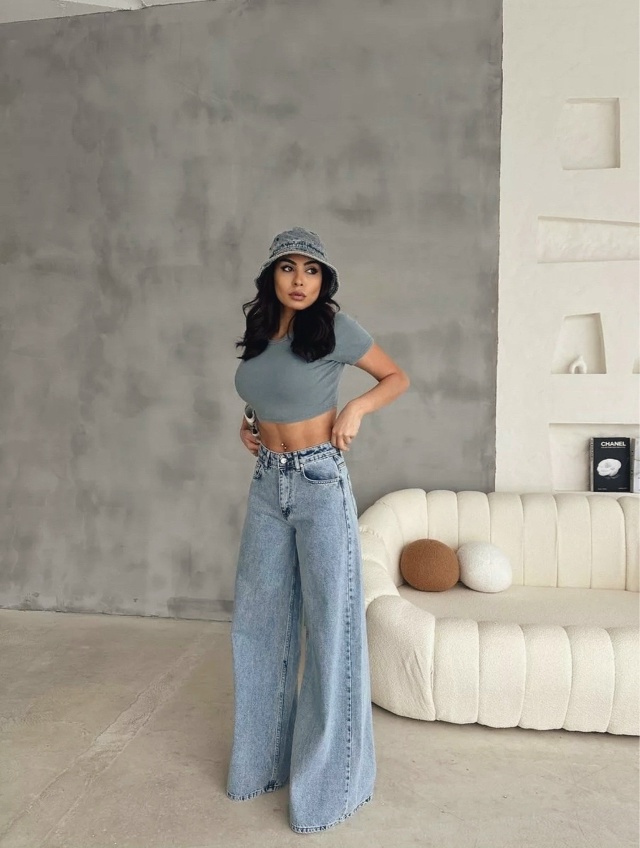 Джинсы 23129975