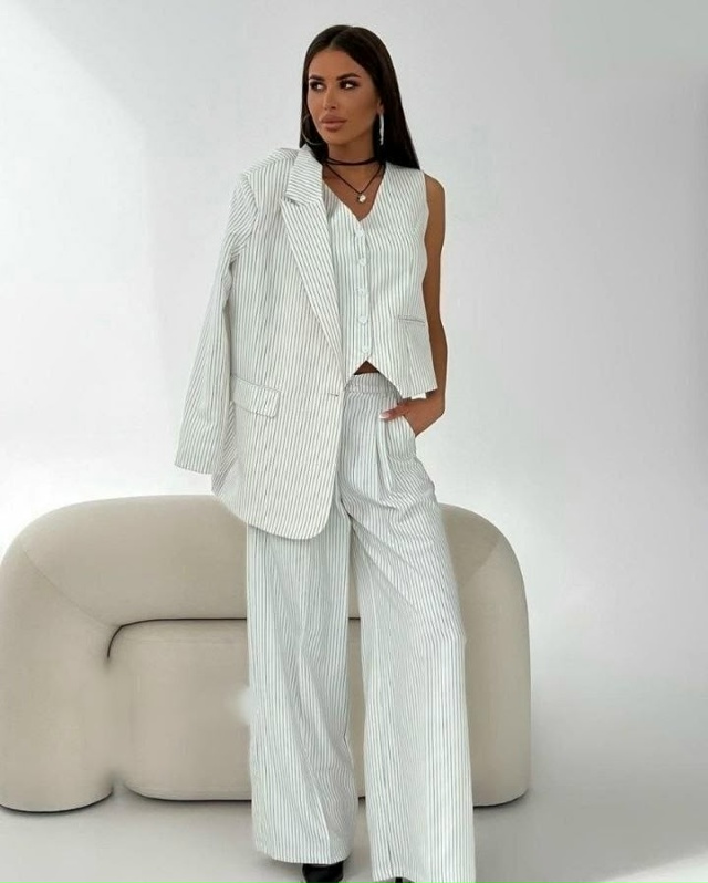 Костюм 23131527