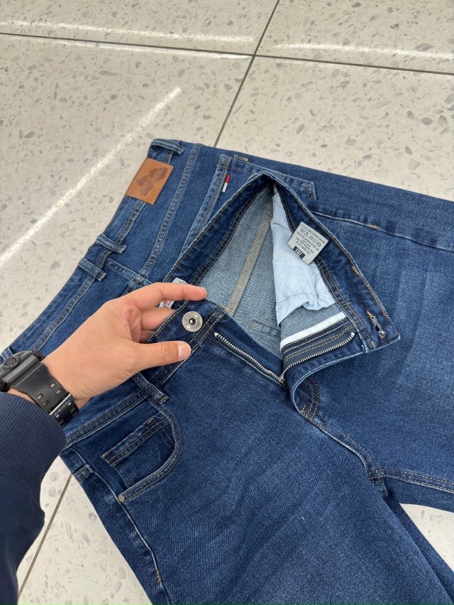 Джинсы 23133576