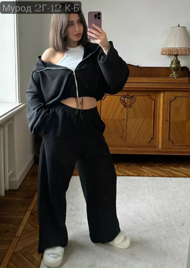 Спортивный костюм 23135922