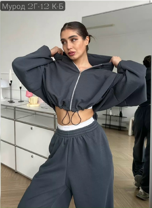 Спортивный костюм 23135922