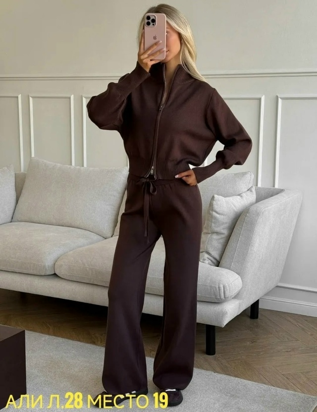 Костюм 23138337