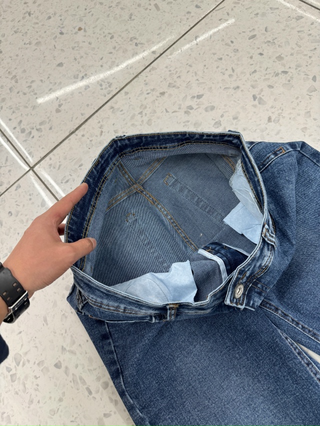 Джинсы 23138396