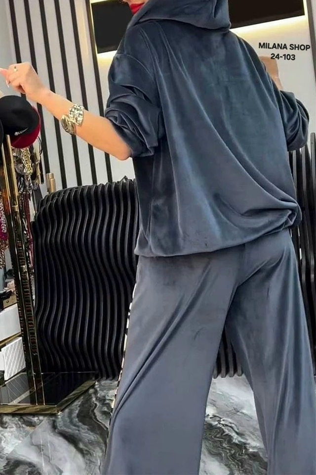 Спортивный костюм 23143021