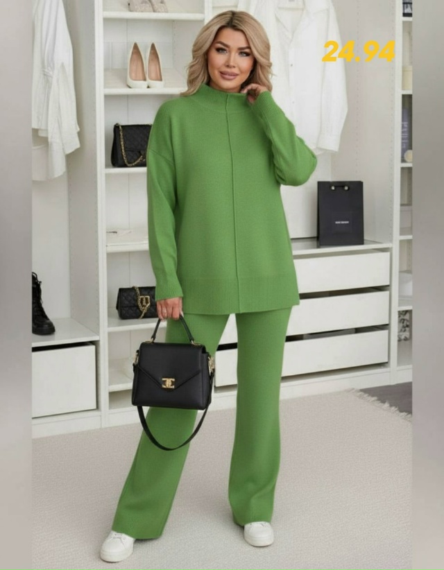 Костюм 23144013