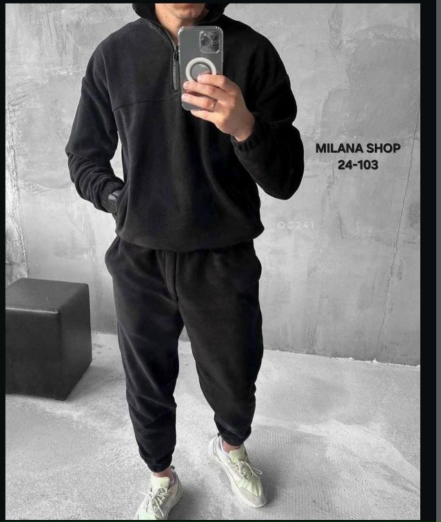 Спортивный костюм 23145285