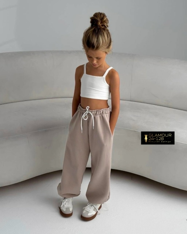 Спортивный костюм 23145191