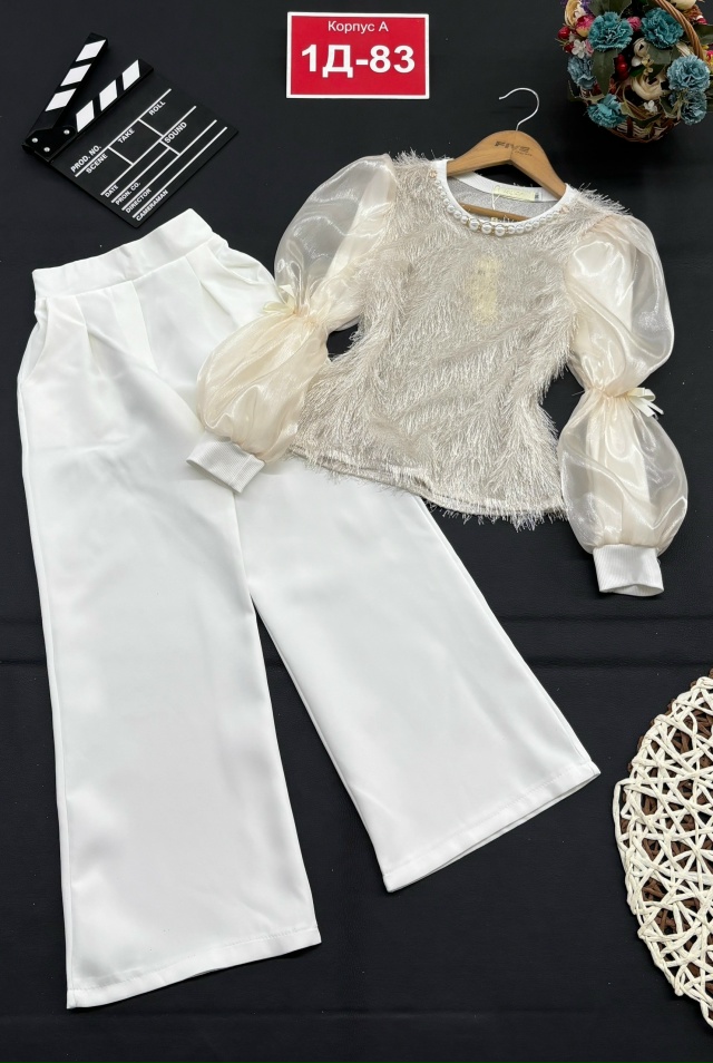 Костюм 23145635