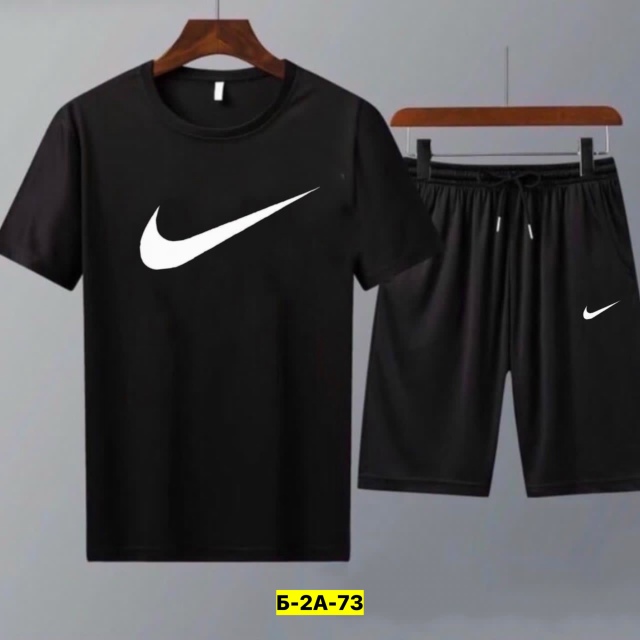 Спортивный костюм 23146575