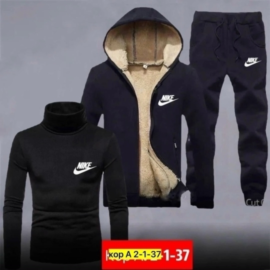 Спортивный костюм 23147710