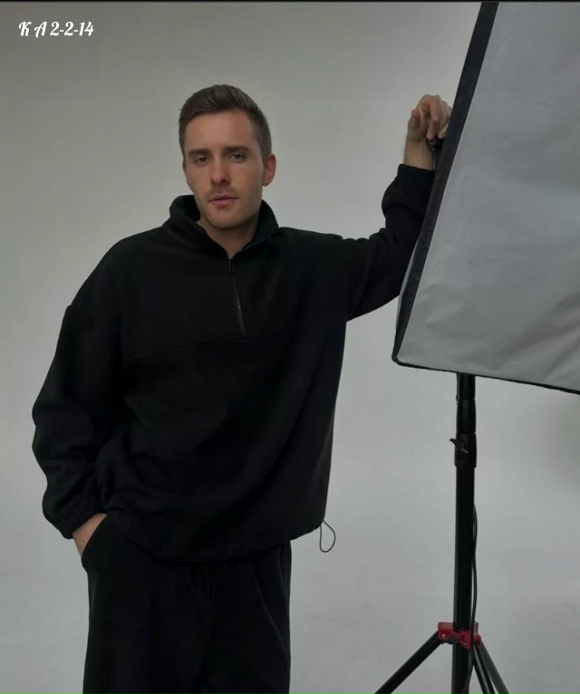 Спортивный костюм 23148662