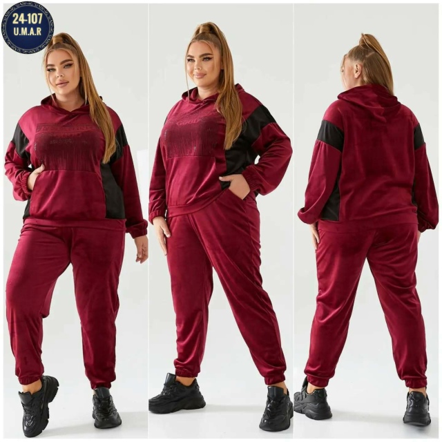 Спортивный костюм 23149115