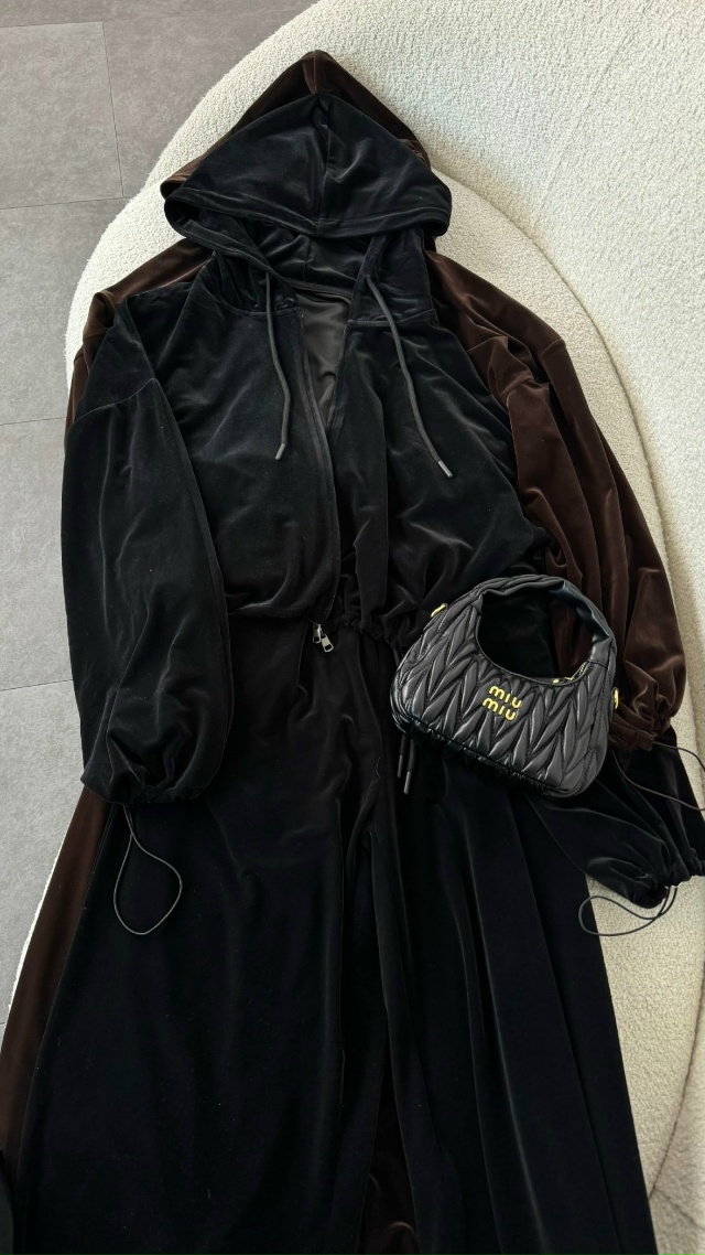 Костюм 23148999