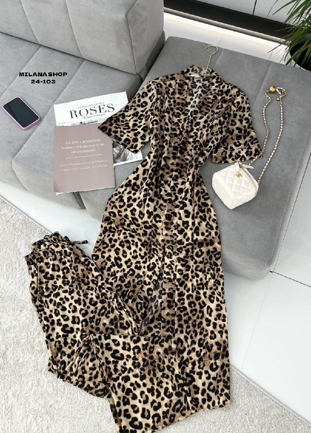 Костюм 23149536