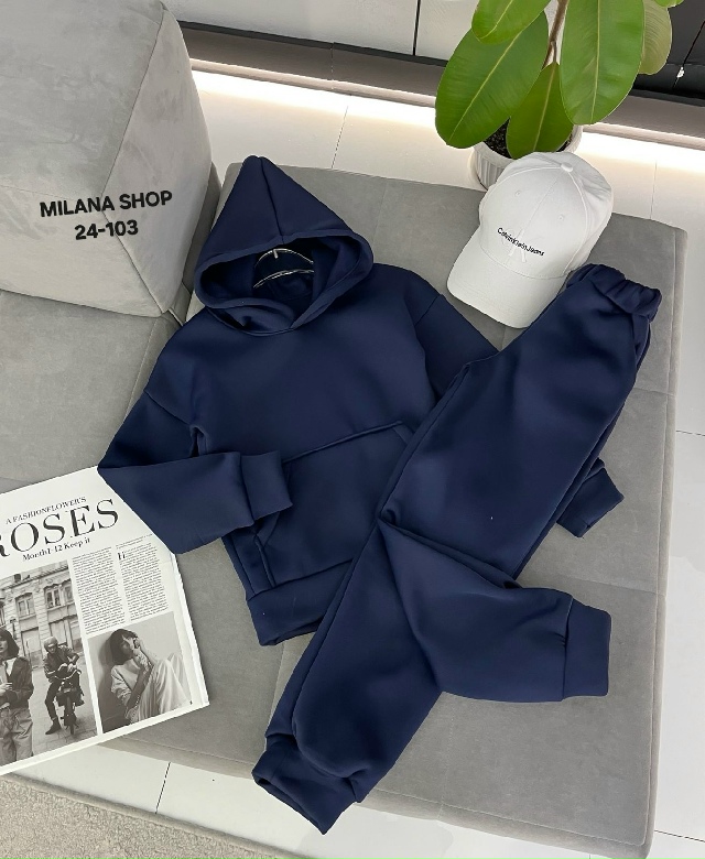 Спортивный костюм 23151291