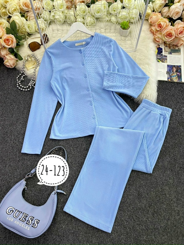 Костюм 23153592