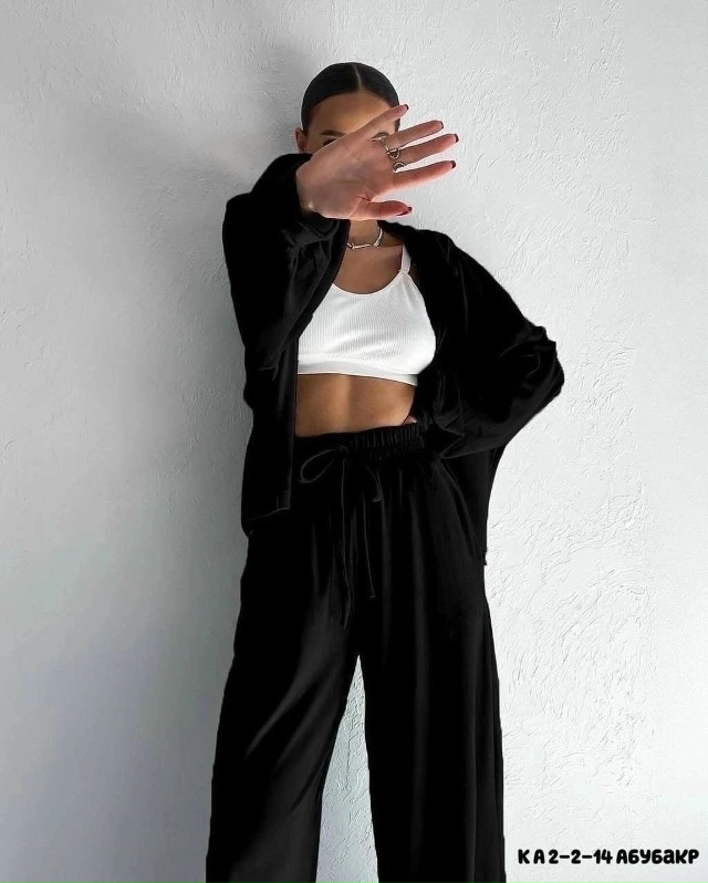 Спортивный костюм 23154340