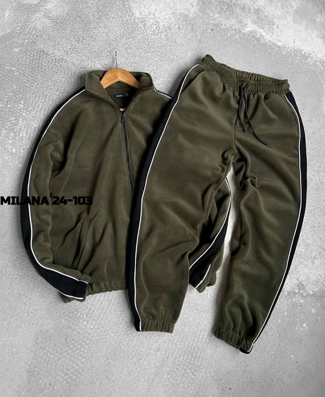 Спортивный костюм 23155956