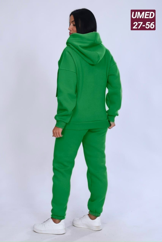 Спортивный костюм 23157829