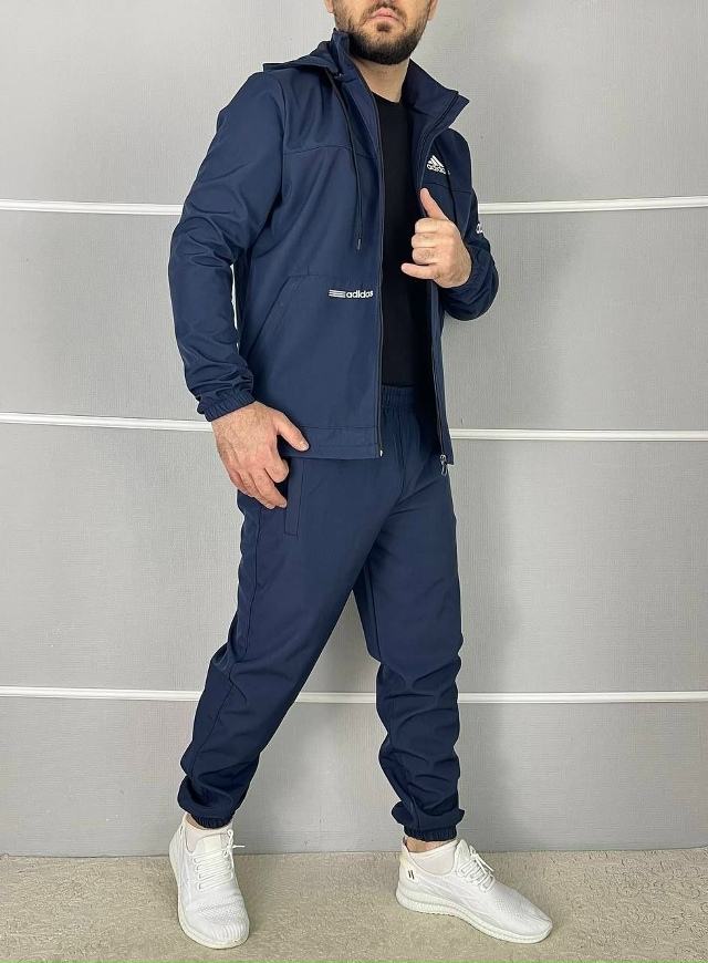 Спортивный костюм 23159351