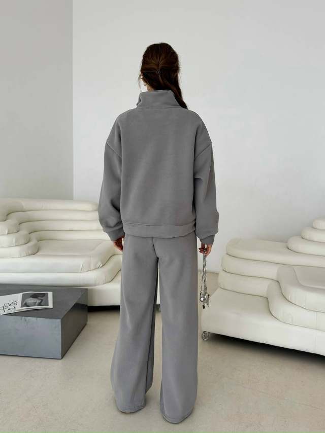 Спортивный костюм 23159178