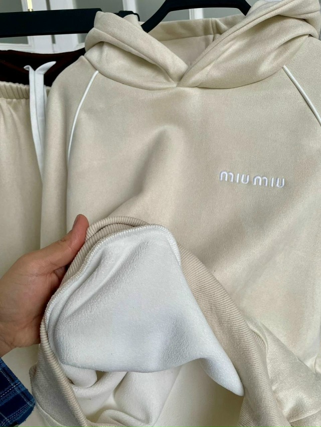 Спортивный костюм 23158820