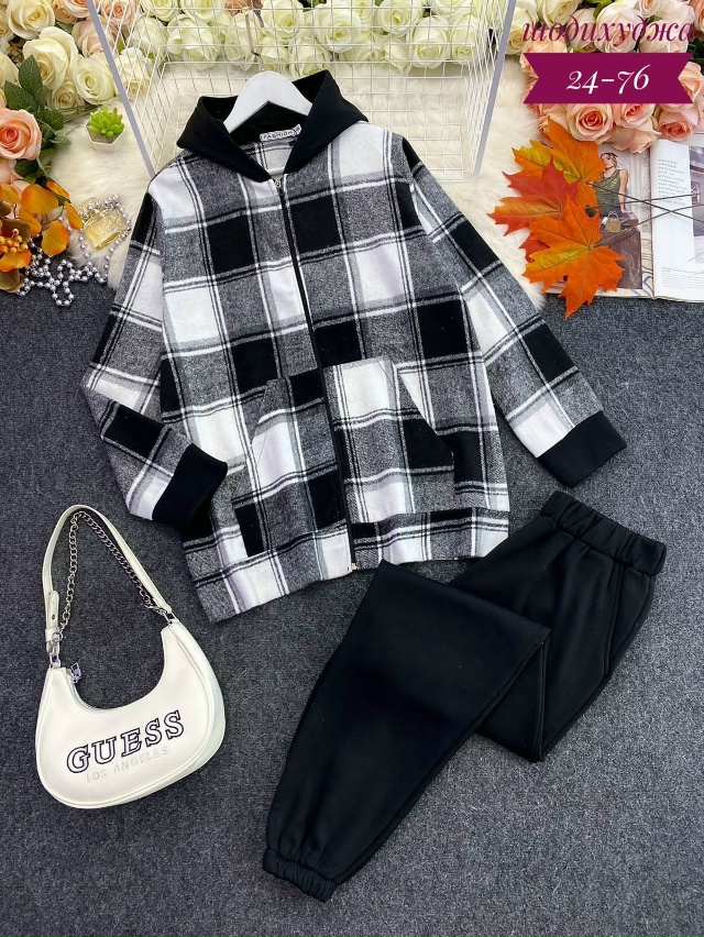 Спортивный костюм 23159715