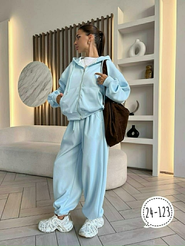 Спортивный костюм 23161160