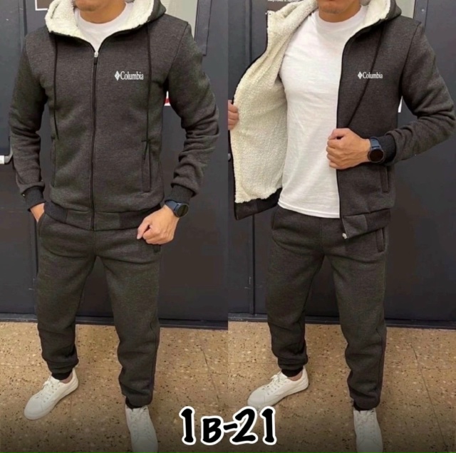 Спортивный костюм 23162715