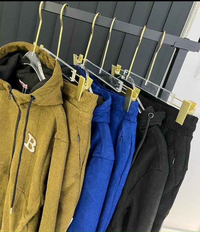 Спортивный костюм 23162284