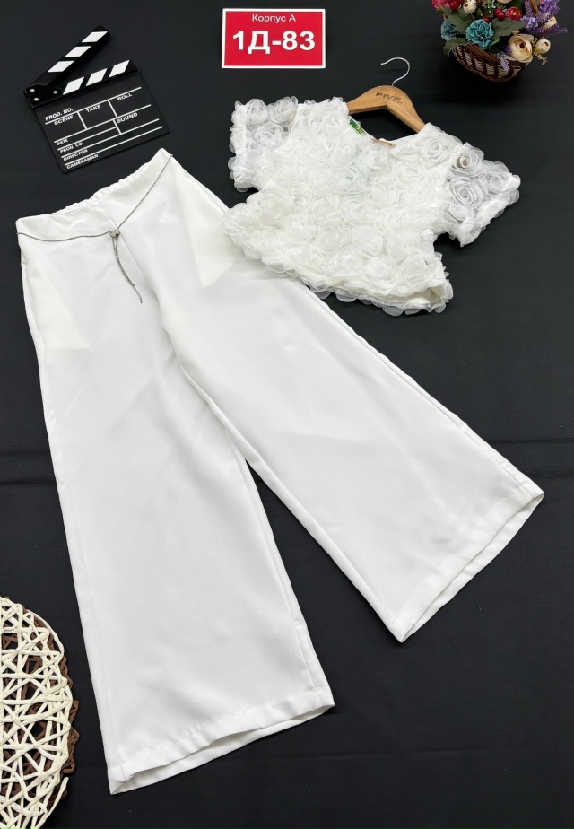 Костюм 23163255