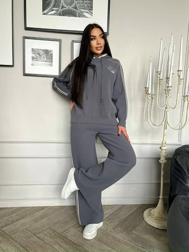 Спортивный костюм 23162235