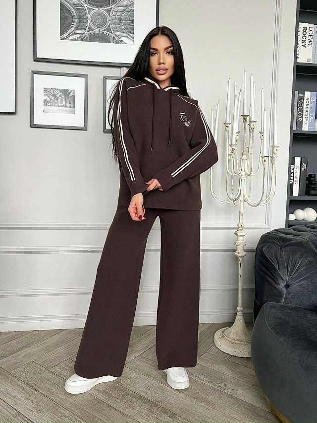 Спортивный костюм 23162235