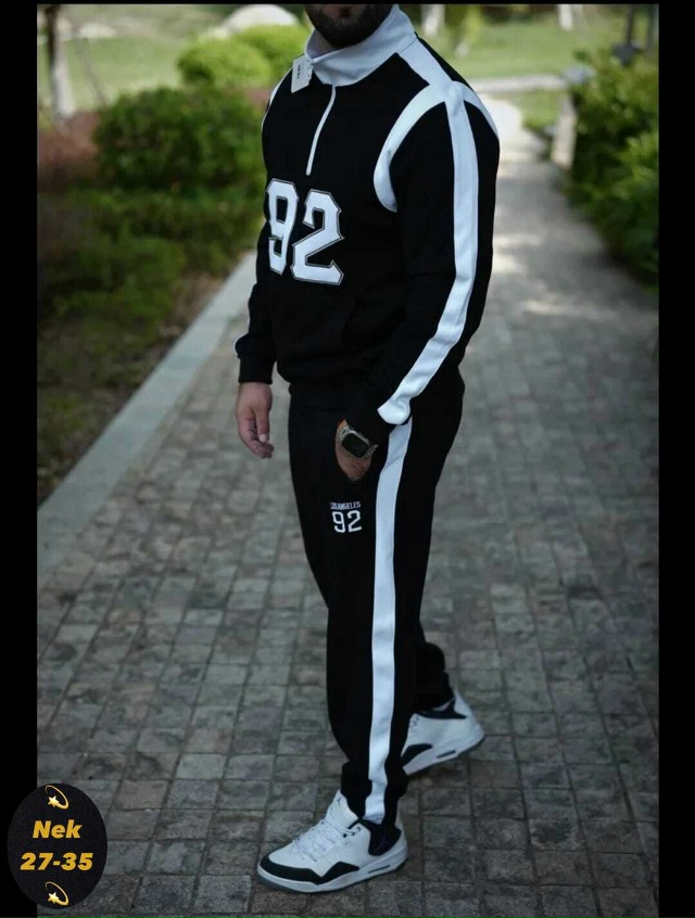 Спортивный костюм 23164819