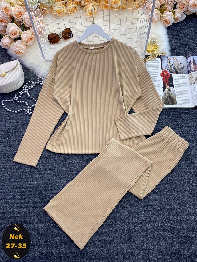 Костюм 23166554