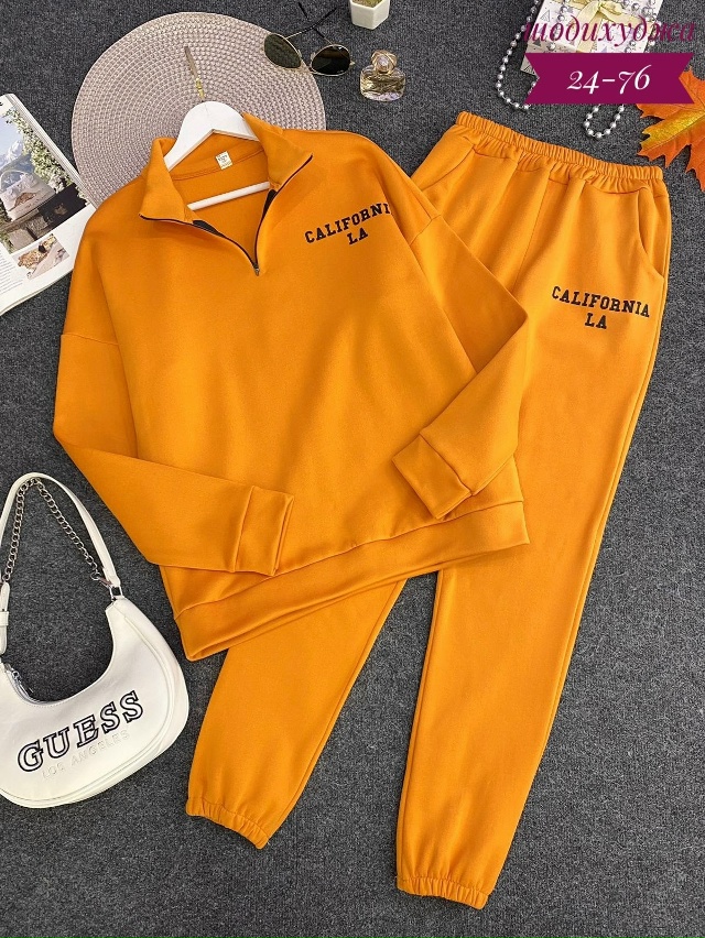 Спортивный костюм 23166964