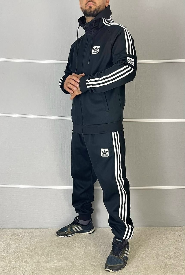 Спортивный костюм 23167421