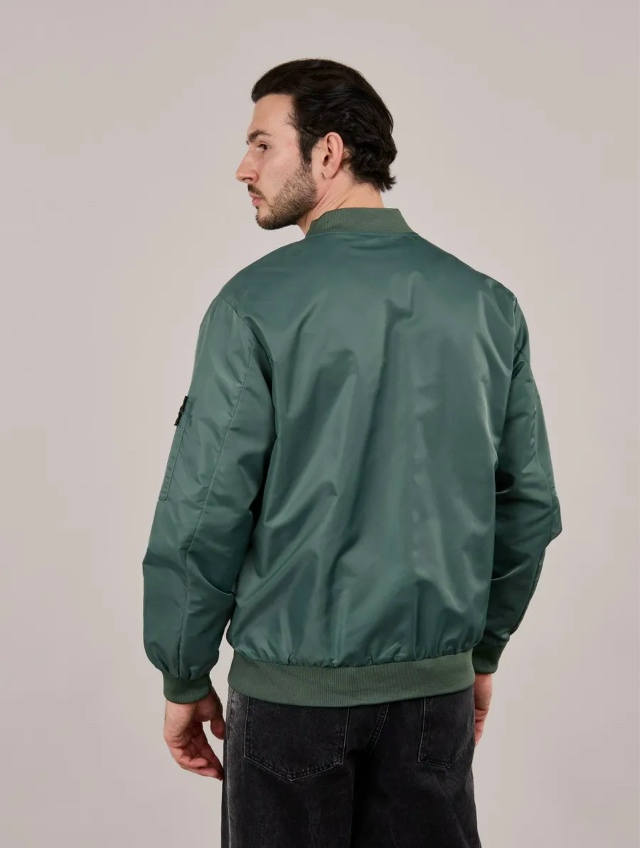 Ветровка 23167377