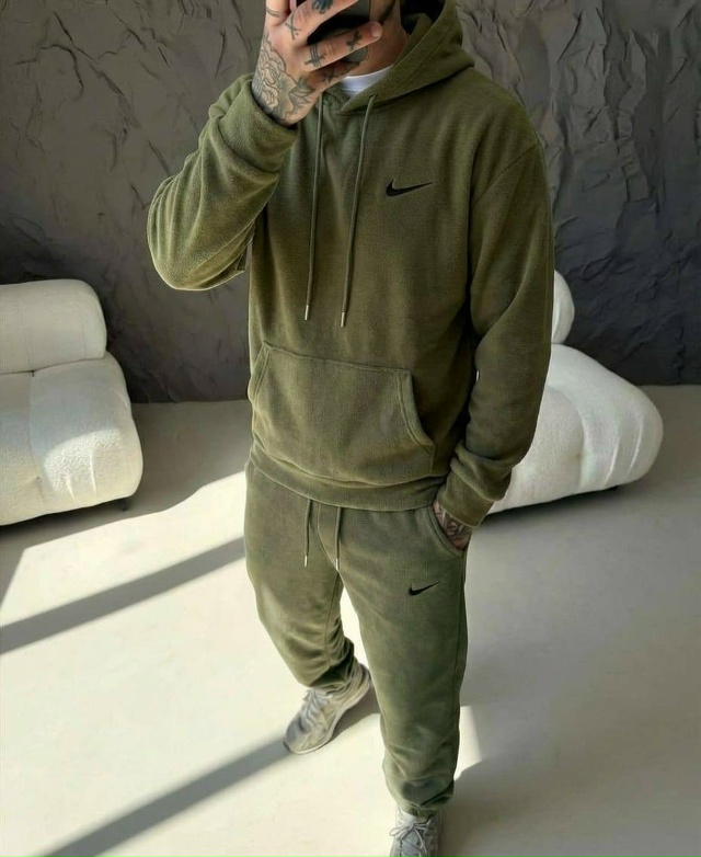 Костюм 23169298