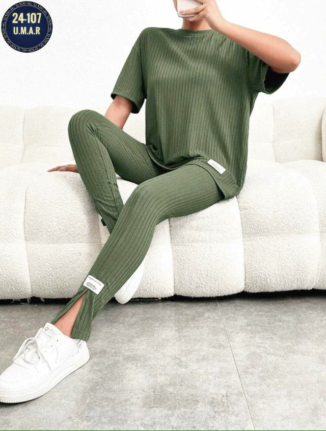 Костюм 23170420