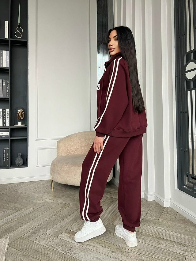 Костюм 23170392