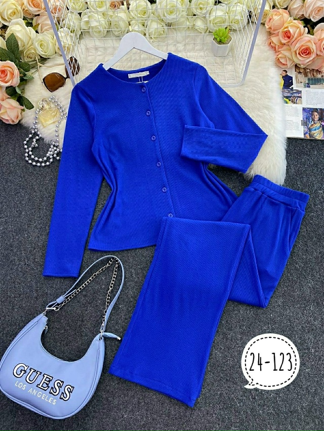 Костюм 23170137