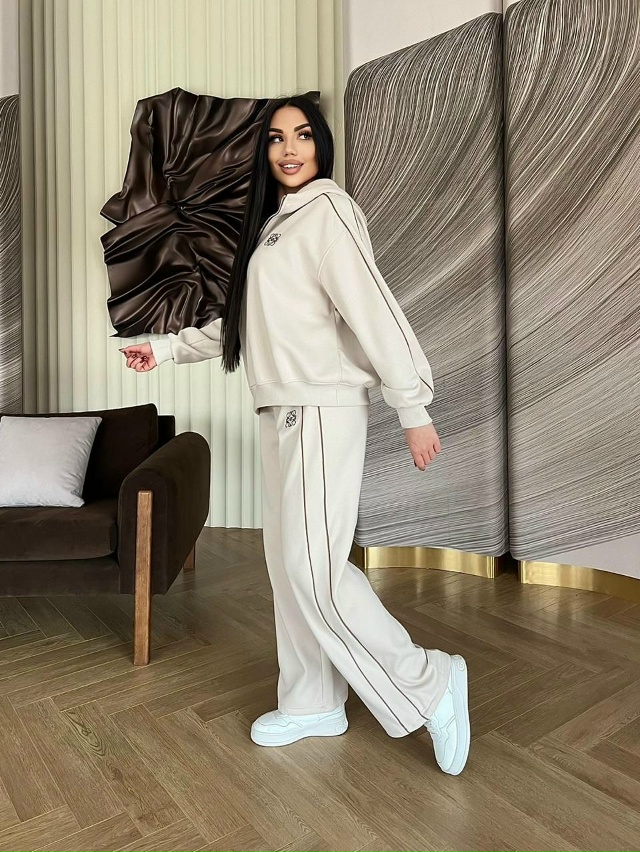 Костюм 23170273