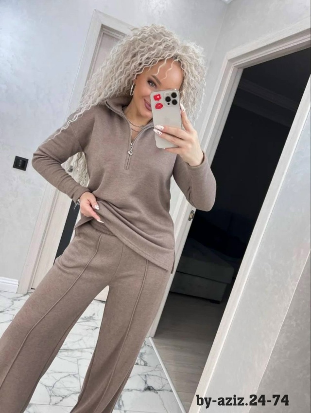 Костюм 23171657