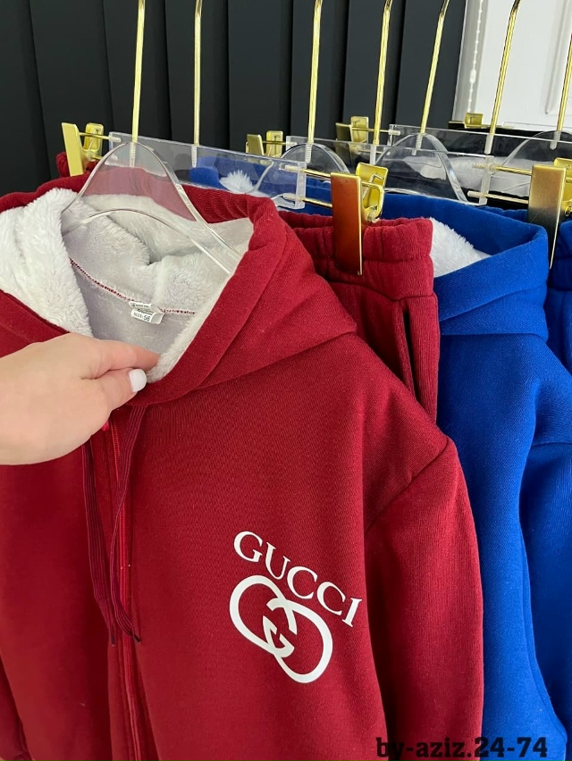 Спортивный костюм 23172928