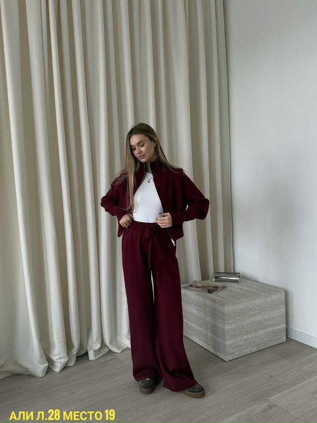 Спортивный костюм 23172328