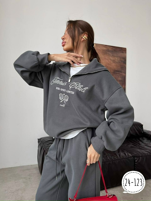 Костюм 23172339