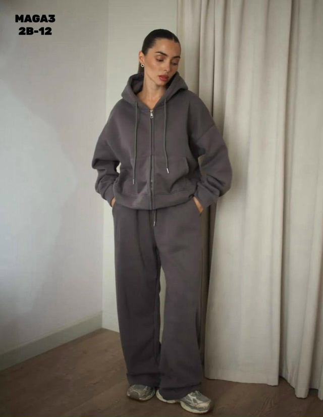Спортивный костюм 23172790