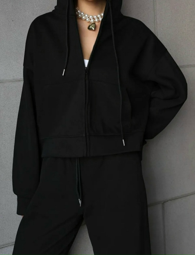 Спортивный костюм 23172251